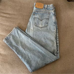 Vintage 90s Levi’s 550 Jeans